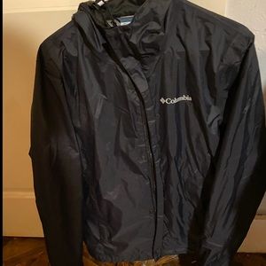 men’s columbia windbreaker!
